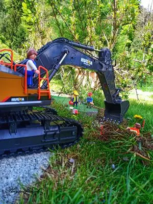Playmobil Die Gartenbahn – der Bau – Foto 9 von 130