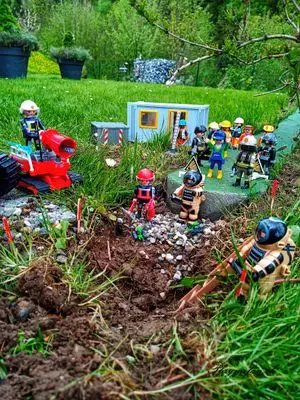 Playmobil Die Gartenbahn – der Bau – Foto 29 von 130