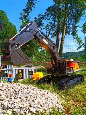 Playmobil Die Gartenbahn – der Bau – Foto 34 von 130