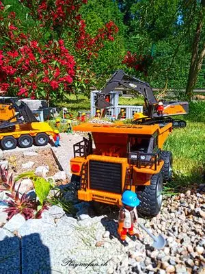 Playmobil Die Gartenbahn – der Bau – Foto 35 von 130