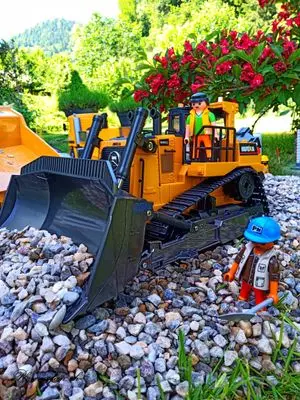 Playmobil Die Gartenbahn – der Bau – Foto 48 von 130