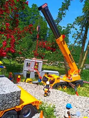 Playmobil Die Gartenbahn – der Bau – Foto 54 von 130
