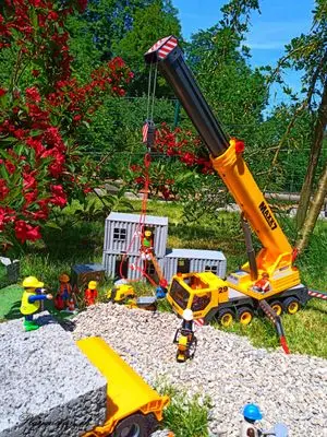 Playmobil Die Gartenbahn – der Bau – Foto 55 von 130