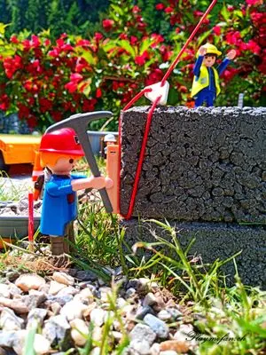 Playmobil Die Gartenbahn – der Bau – Foto 66 von 130