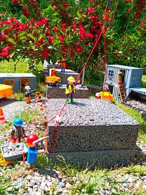 Playmobil Die Gartenbahn – der Bau – Foto 68 von 130