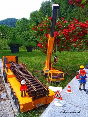 Playmobil Die Gartenbahn – der Bau – Foto 76 von 130