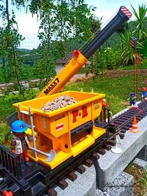 Playmobil Die Gartenbahn – der Bau – Foto 87 von 130