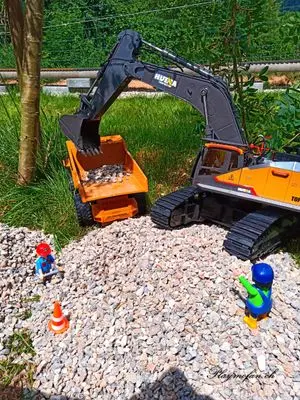 Playmobil Die Gartenbahn – der Bau – Foto 97 von 130