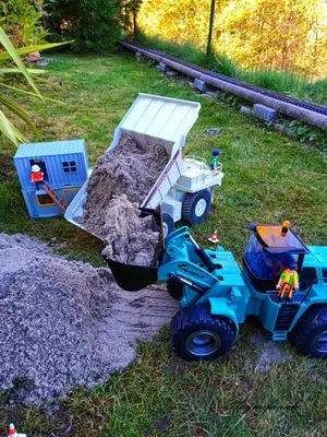 Playmobil Die Gartenbahn – der Bau – Foto 116 von 130