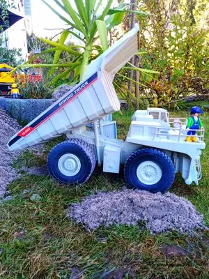 Playmobil Die Gartenbahn – der Bau – Foto 121 von 130