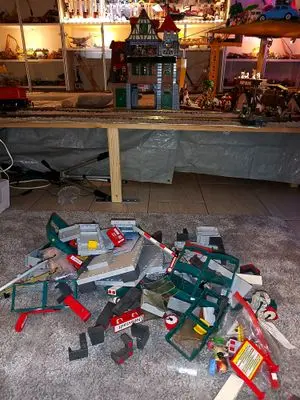 Playmobil Bahnhof im Eigenbau – Foto 12 von 14