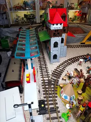Playmobil Bahnhof im Eigenbau – Foto 14 von 14