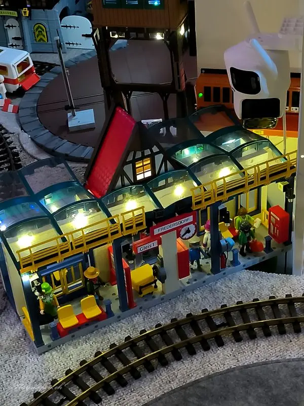 Ein Bahnhof an einem einzigen Tag – Nebenbahnhof im Eigenbau