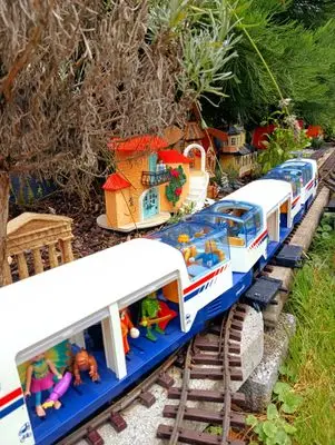 Playmobil Eisenbahn draussen – Foto 2 von 67