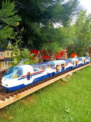 Playmobil Eisenbahn draussen – Foto 7 von 67