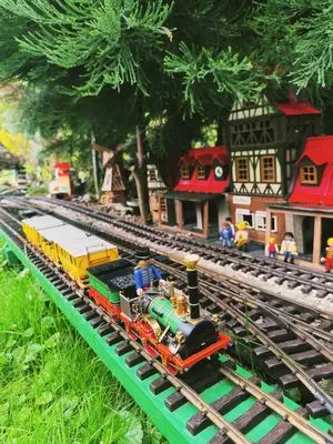 Playmobil Eisenbahn draussen – Foto 25 von 67