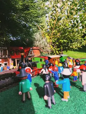 Playmobil Eisenbahn draussen – Foto 31 von 67