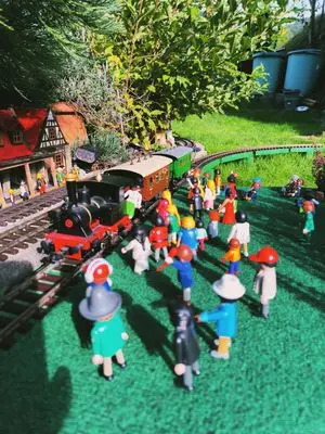 Playmobil Eisenbahn draussen – Foto 34 von 67