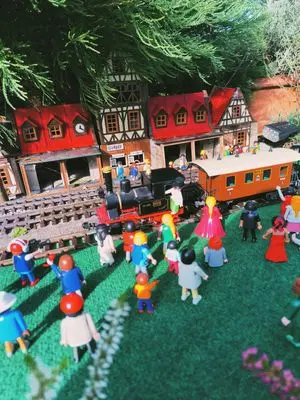 Playmobil Eisenbahn draussen – Foto 35 von 67