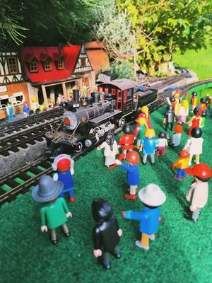 Playmobil Eisenbahn draussen – Foto 42 von 67