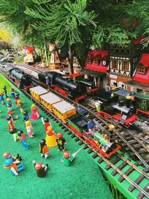 Playmobil Eisenbahn draussen – Foto 50 von 67