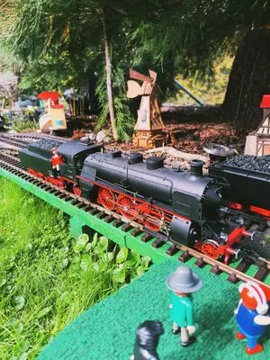 Playmobil Eisenbahn draussen – Foto 57 von 67