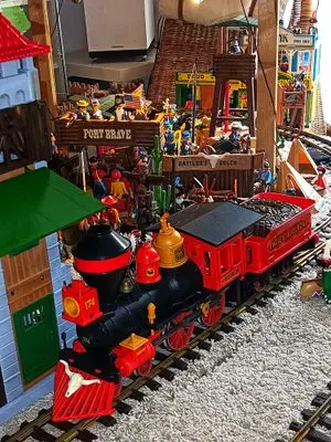 Playmobil Eisenbahn drinnen – Foto 1 von 18