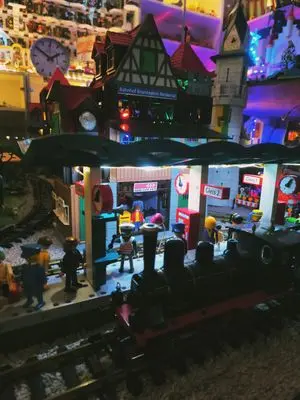 Playmobil Eisenbahn drinnen – Foto 11 von 18