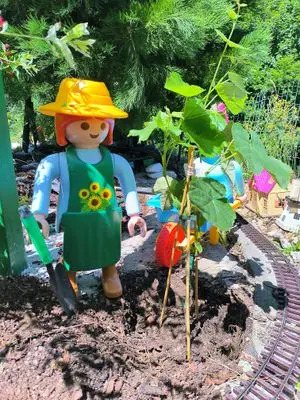 Playmobil Gartenarbeit – Foto 9 von 11