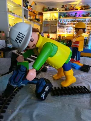 Playmobil Eisenbahn bauen (drinnen) – Foto 5 von 6