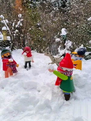 Playmobil Schneeballschlacht – Foto 3 von 9