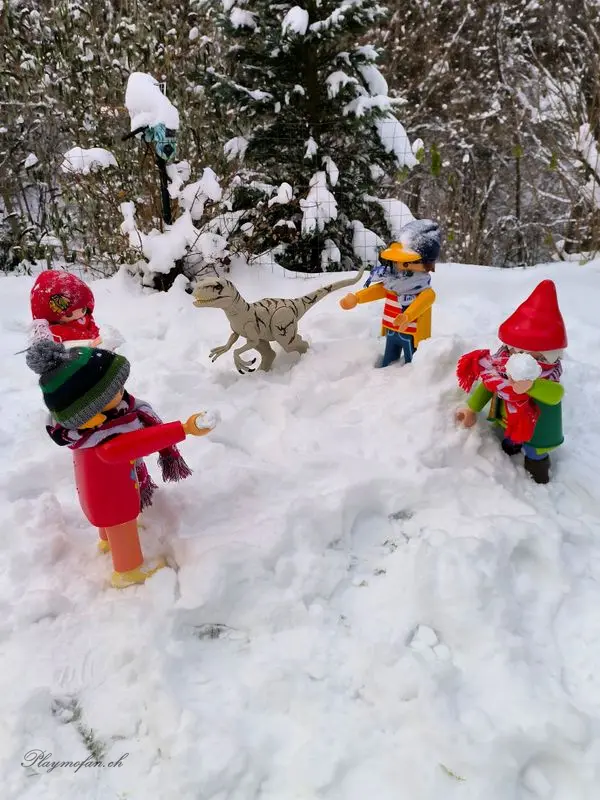 Playmobil Schneeballschlacht – Titelbild des Albums (Playmo-XXL)
